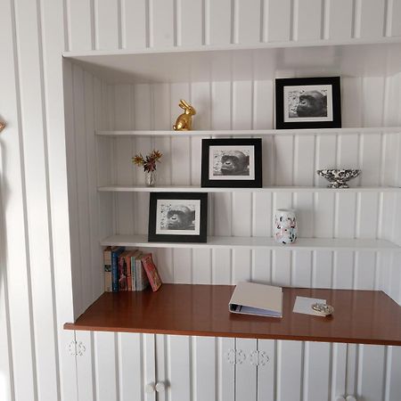 4 Bedroom In Great Location Hamilton Exterior foto