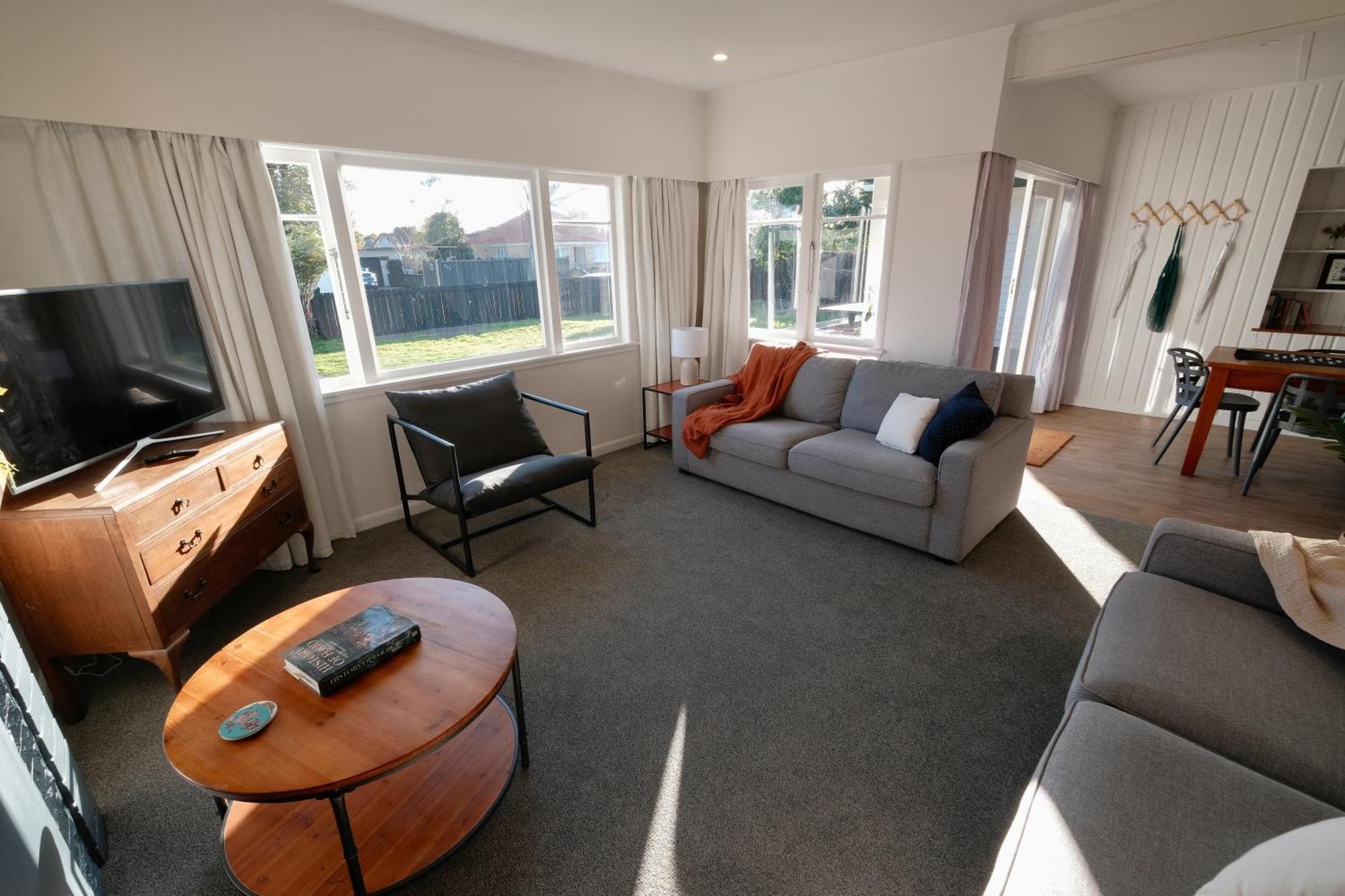4 Bedroom In Great Location Hamilton Exterior foto
