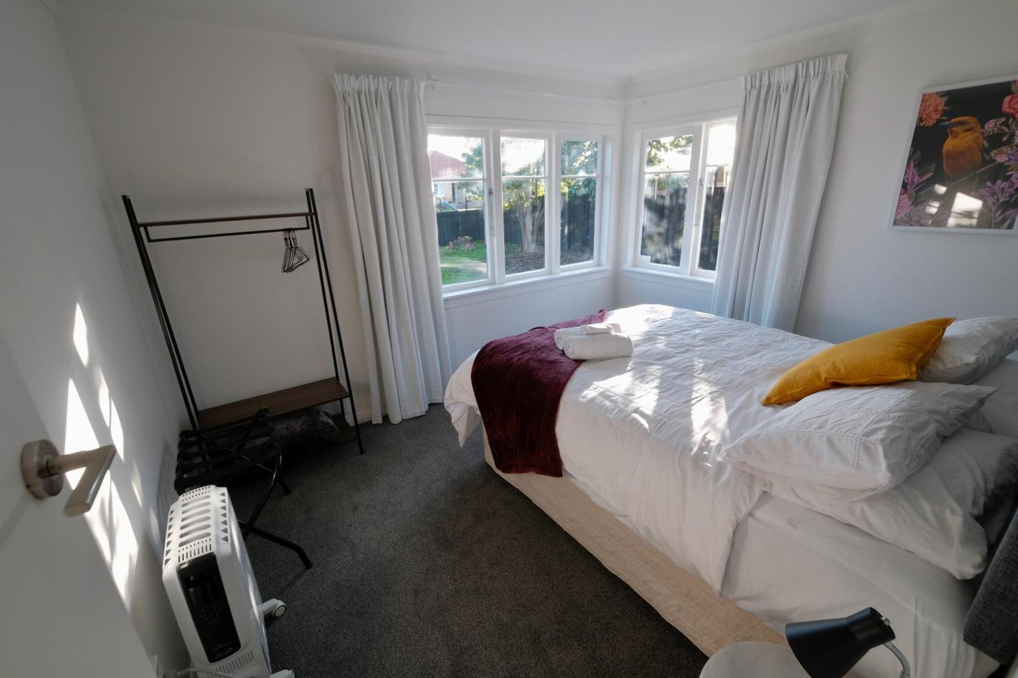 4 Bedroom In Great Location Hamilton Exterior foto